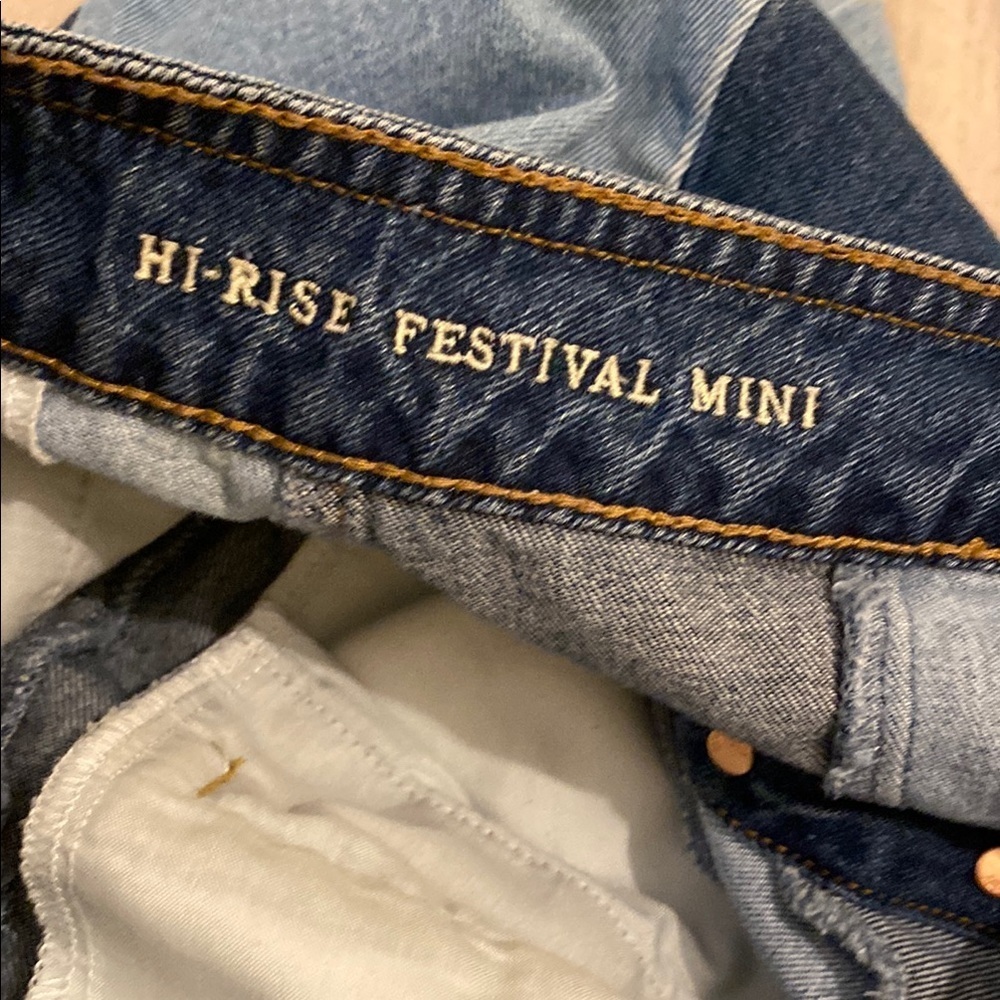American Eagle Denim Patchwork Skirt. Size 00 - Picture 4 of 7